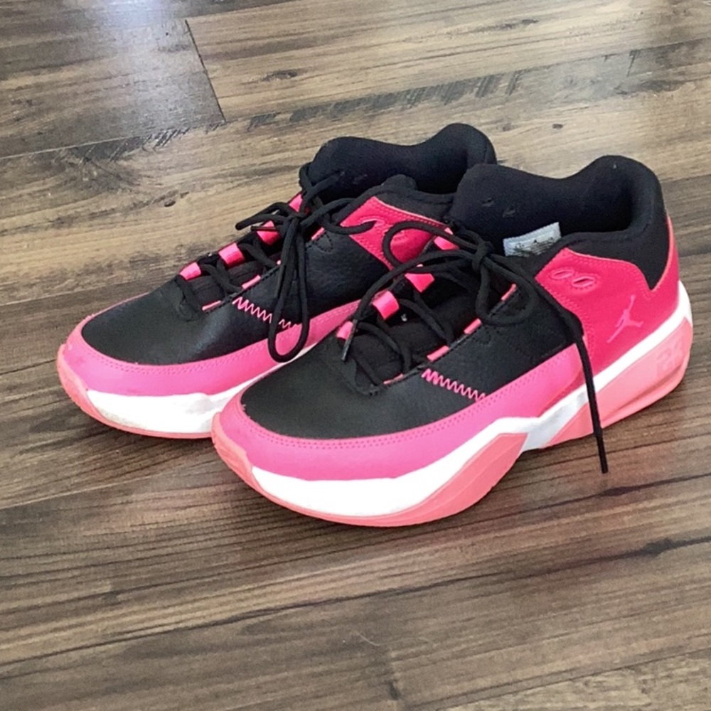 Guc Air Jordan Basketball Shoes Size: women’s 5.5